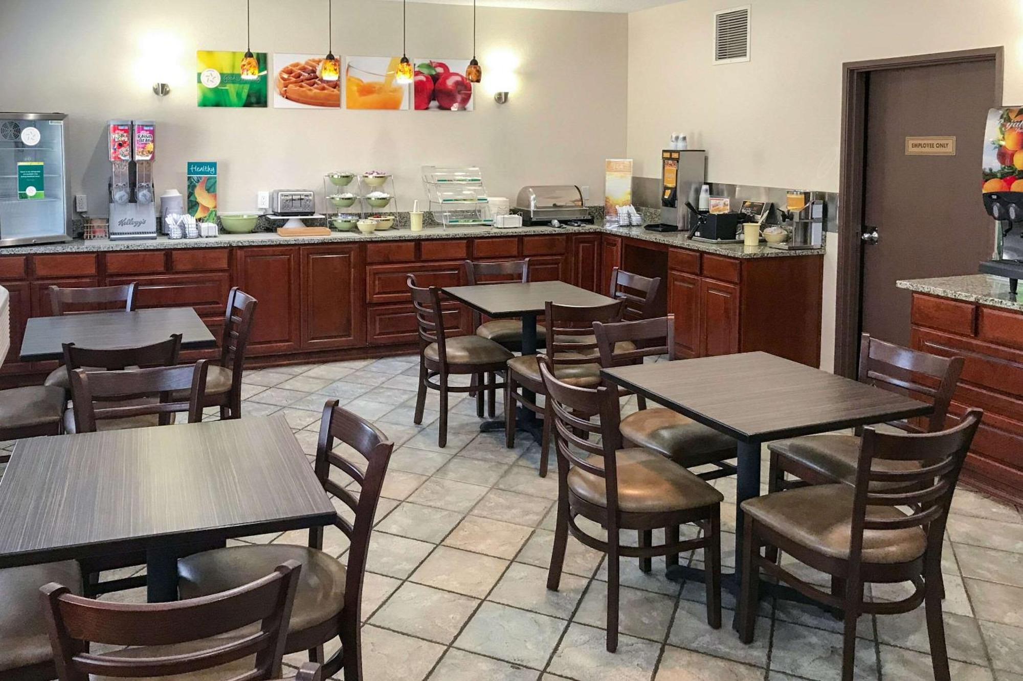 Quality Inn Denver Westminster Eksteriør billede